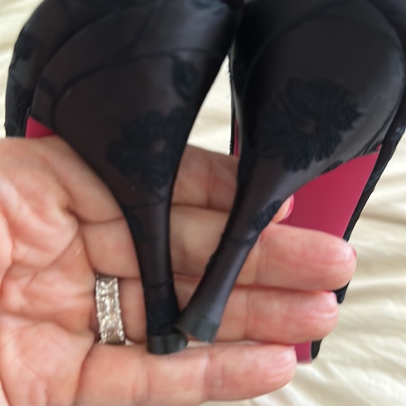 Debi Rodi black satin mules.. heel height is 3 inches - Picture 3 of 4